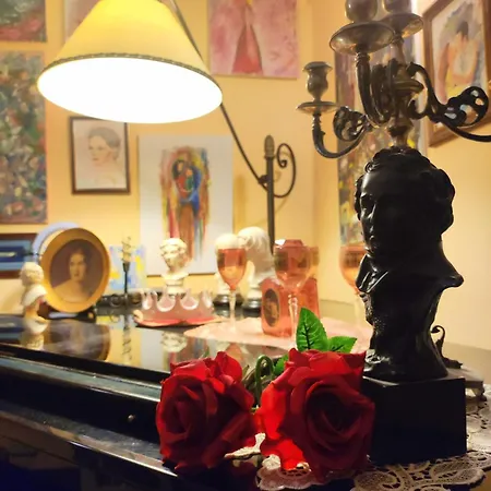 Casa D'artista * Neapel